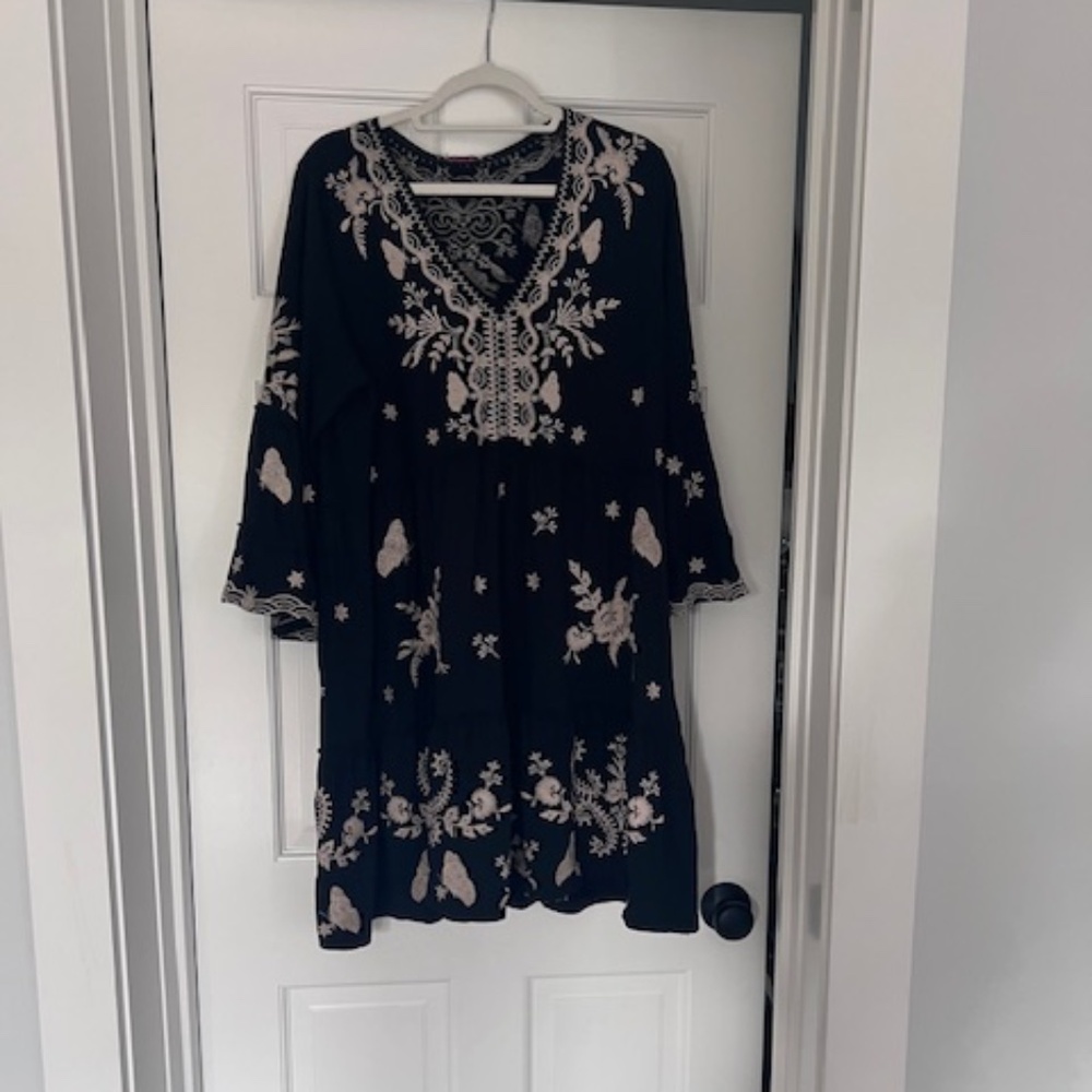 Johnny Was Black and Cream Embroidered Dress XL